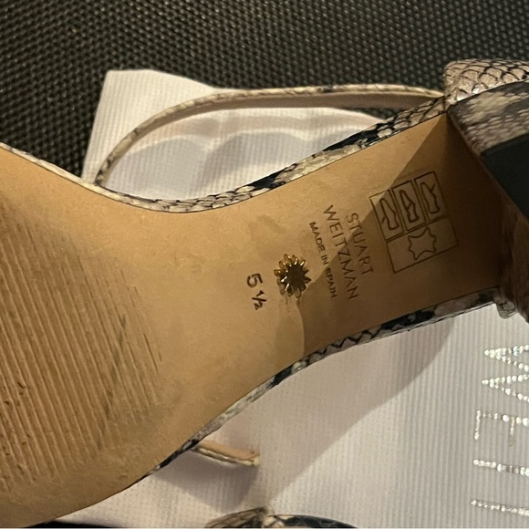 New in Box Stuart Weitzman Nearly Nude Heels in Roccia Animal Print - Picture 3 of 4